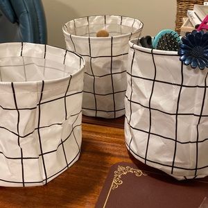 (3/$15)   Decorative collapsible bins